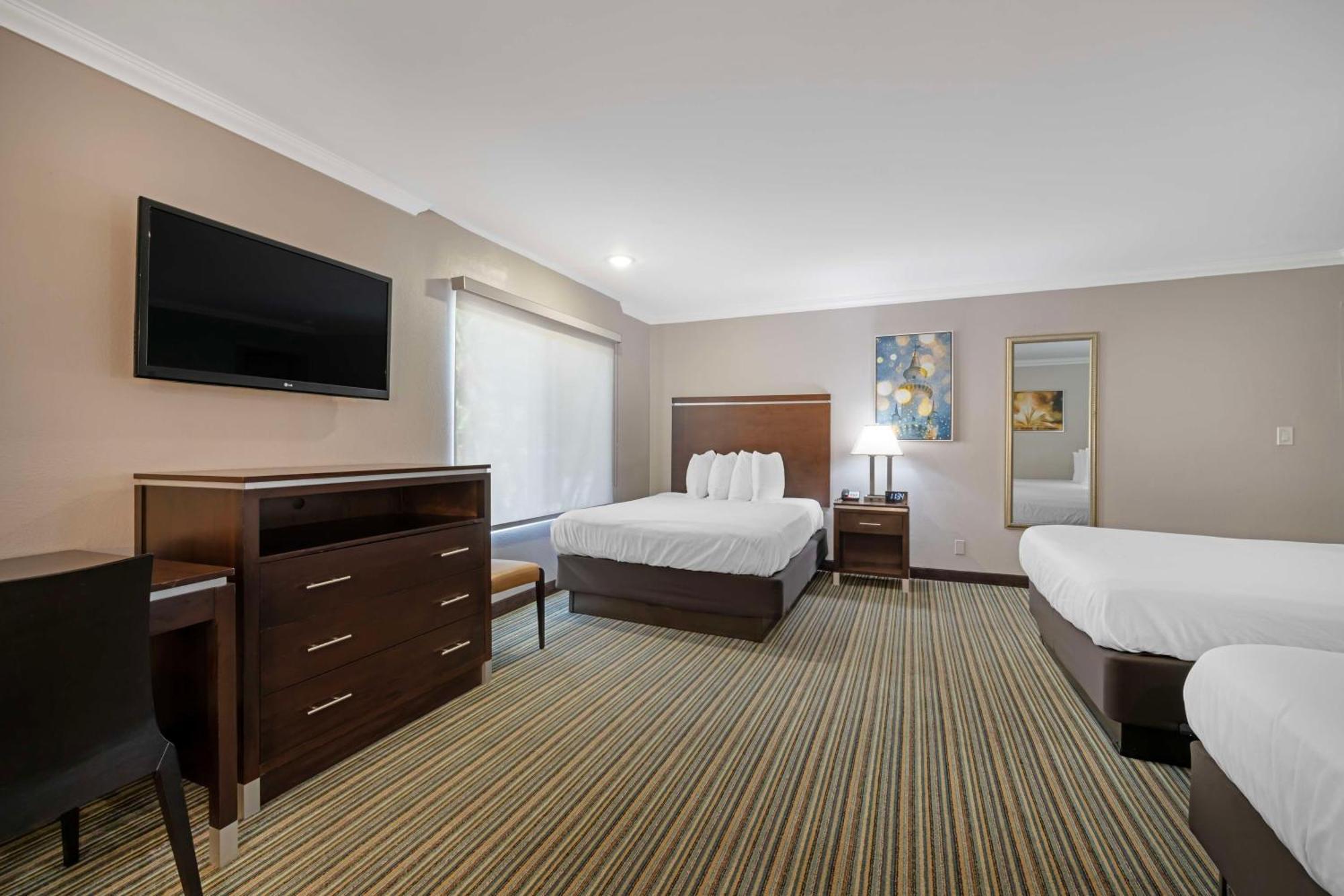 Best Western Courtesy Inn Hotel - Anaheim Resort At The Park Kültér fotó