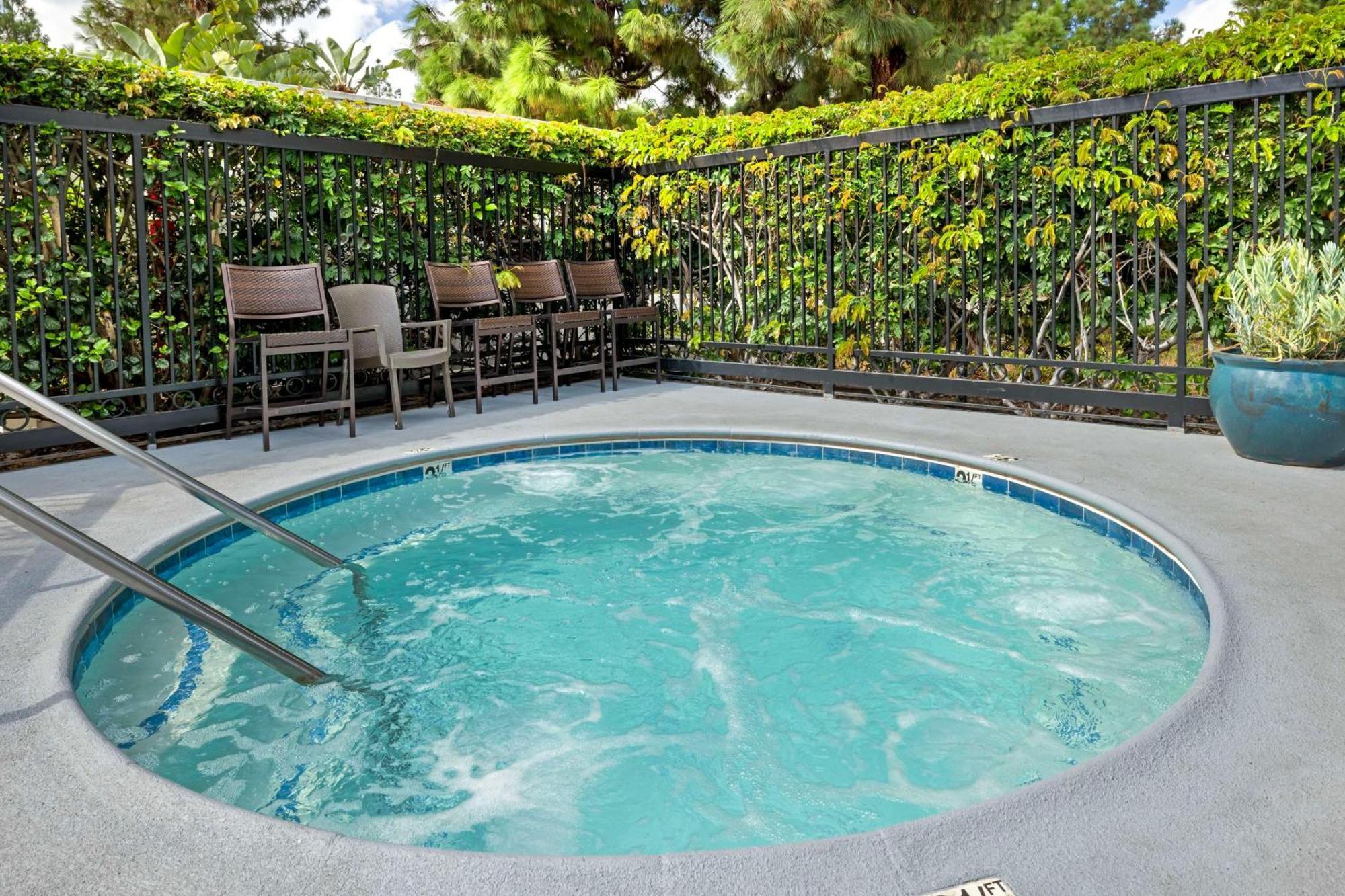 Best Western Courtesy Inn Hotel - Anaheim Resort At The Park Kültér fotó